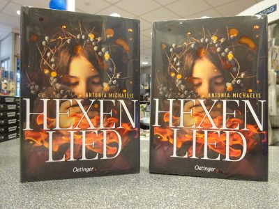 Empfehlung: Antonia Michaelis – Hexenlied