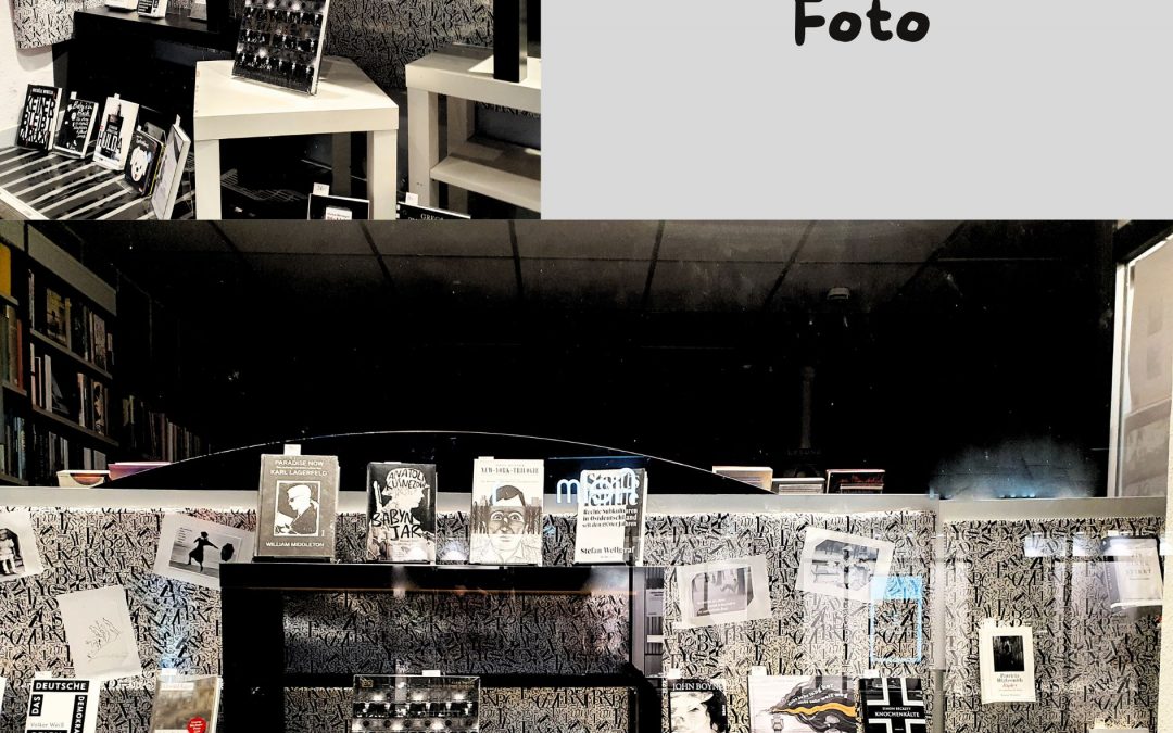 Ein Schaufenster ohne Farben